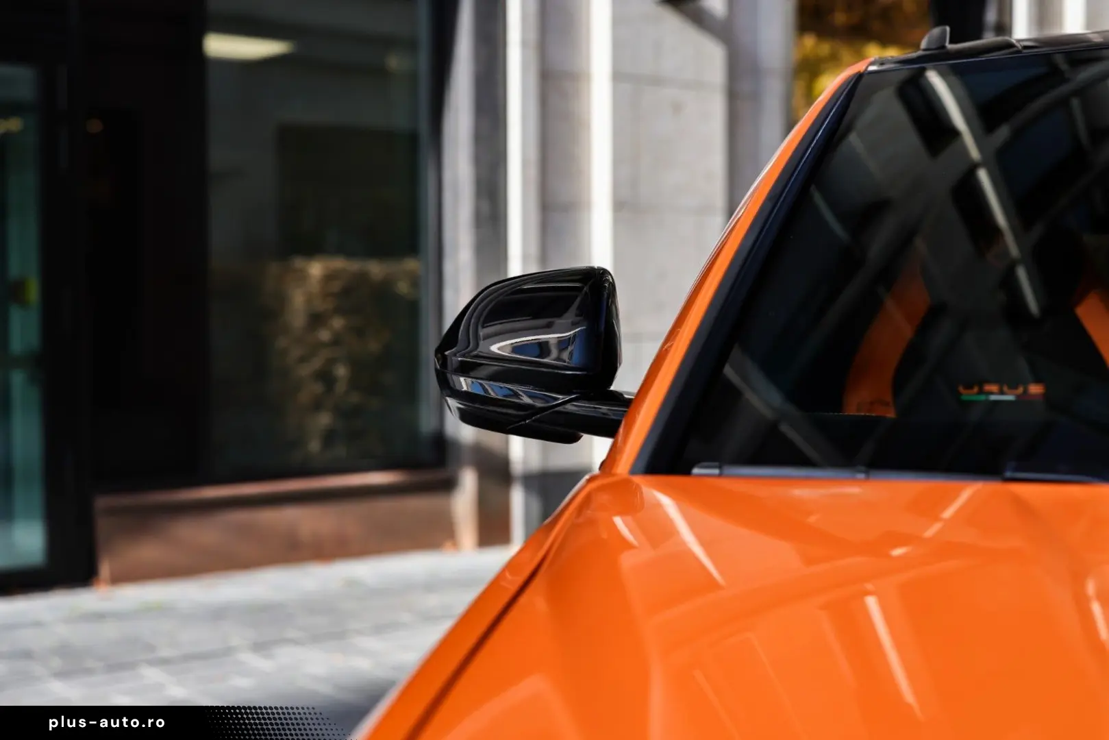 LAMBORGHINI Urus   Capsule   Head-Up   3D B&O   Q-Citura