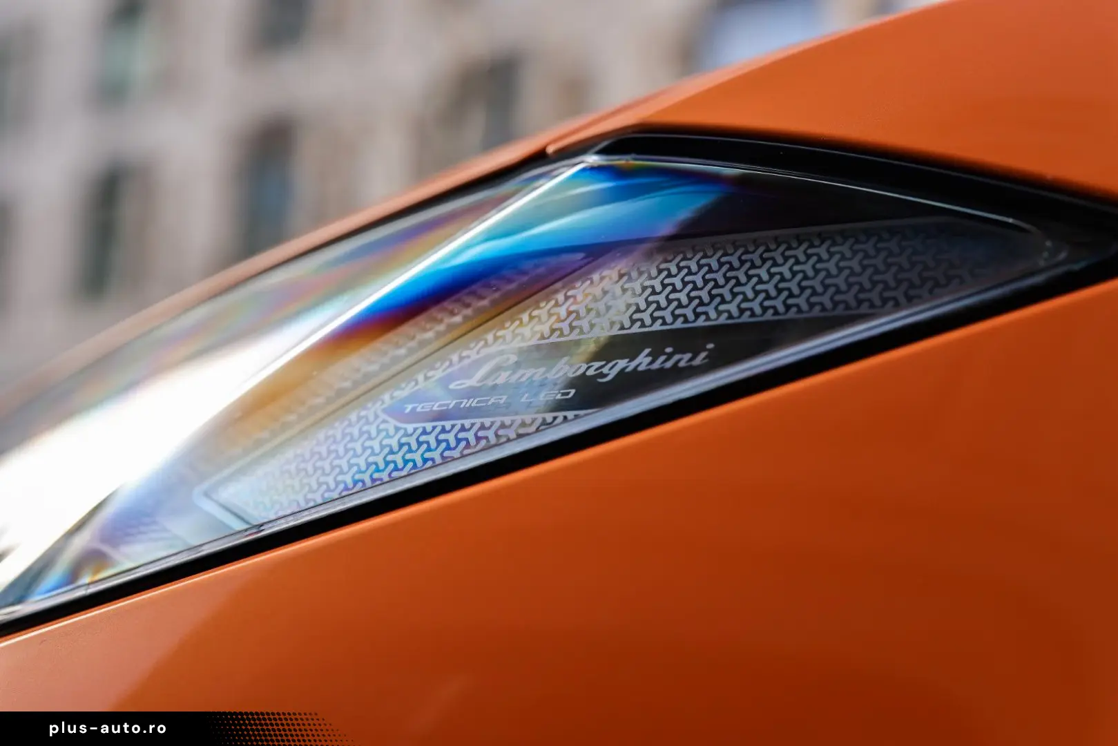 LAMBORGHINI Urus   Capsule   Head-Up   3D B&O   Q-Citura