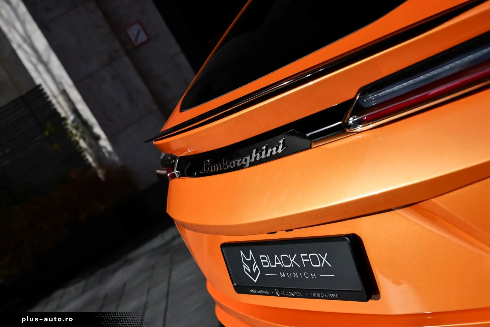 LAMBORGHINI Urus   Capsule   Head-Up   3D B&O   Q-Citura