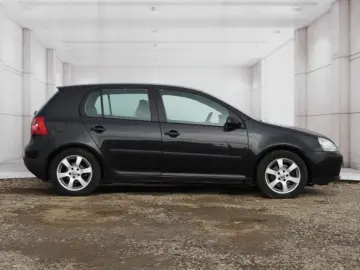 VW GOLF 5   An 2005   Motor 1 6 BENZINA MPI GPL