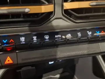 DACIA BIGSTER 1.8 Hybrid 155 Extreme