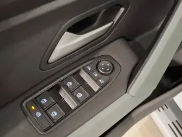 DACIA BIGSTER 1.8 Hybrid 155 Extreme