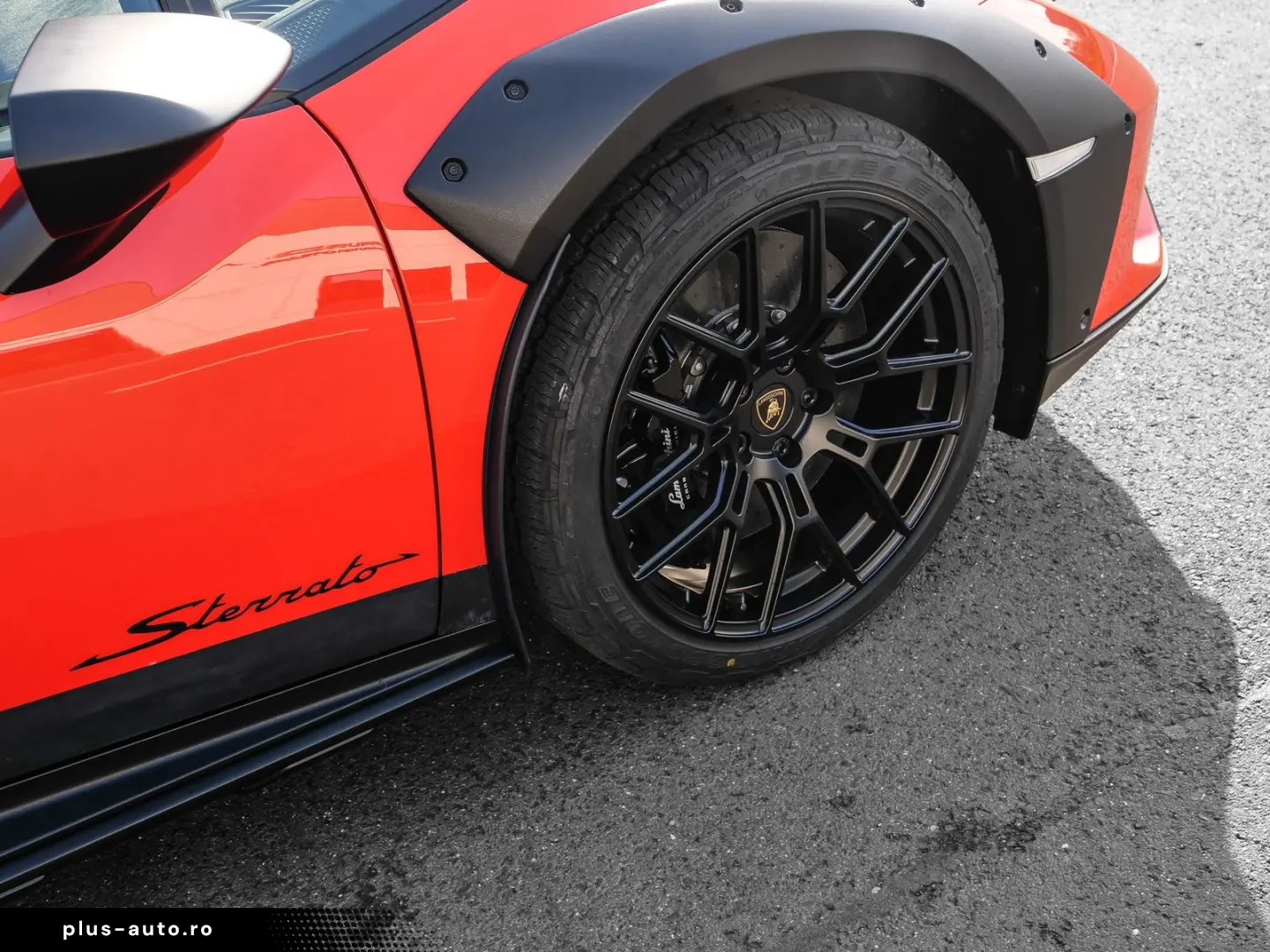 LAMBORGHINI Huracán Sterrato Arancio Xanto  1 of 1499