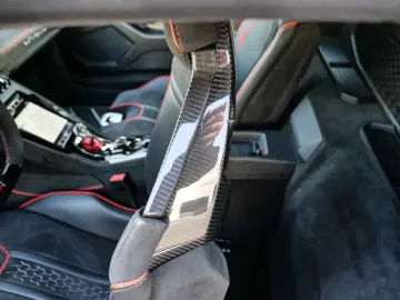 LAMBORGHINI Huracán Sterrato Arancio Xanto  1 of 1499