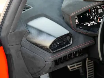 LAMBORGHINI Huracán Sterrato Arancio Xanto  1 of 1499