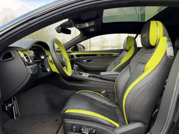 BENTLEY Continental GT 12 Zylinder Speed  Bespoke Int.