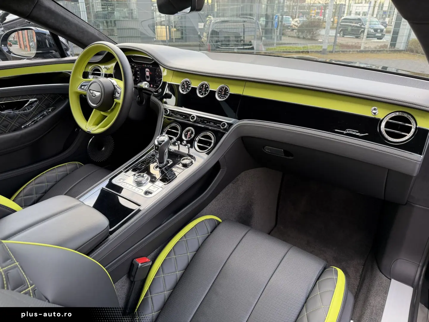 BENTLEY Continental GT 12 Zylinder Speed  Bespoke Int.