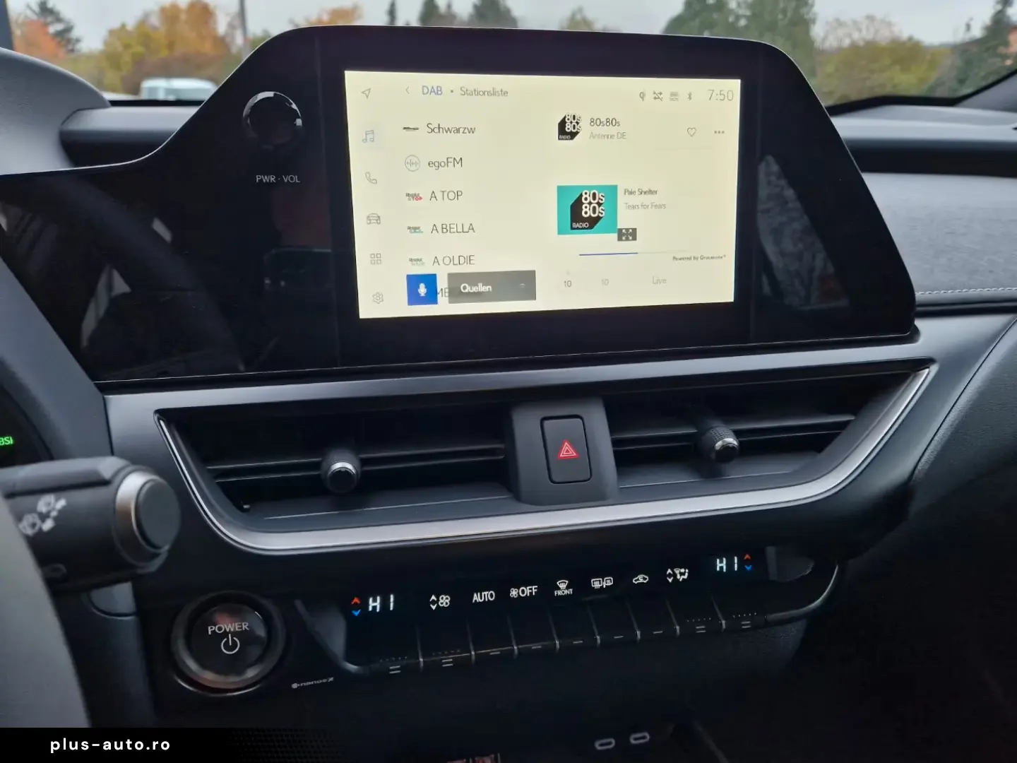 Lexus UX 300h F Sport Design ACC FLA SpurH LM