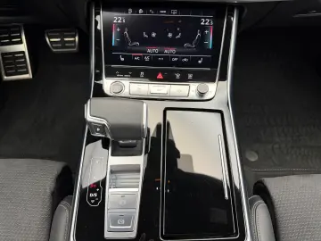 AUDI Q8 50TDI qu. S Line Sport  Tour Pano Abt 330PS