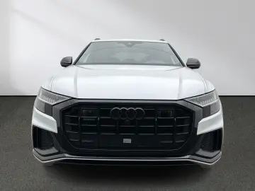 AUDI Q8 competition plus 50 TDI quattro Matrix Pano.