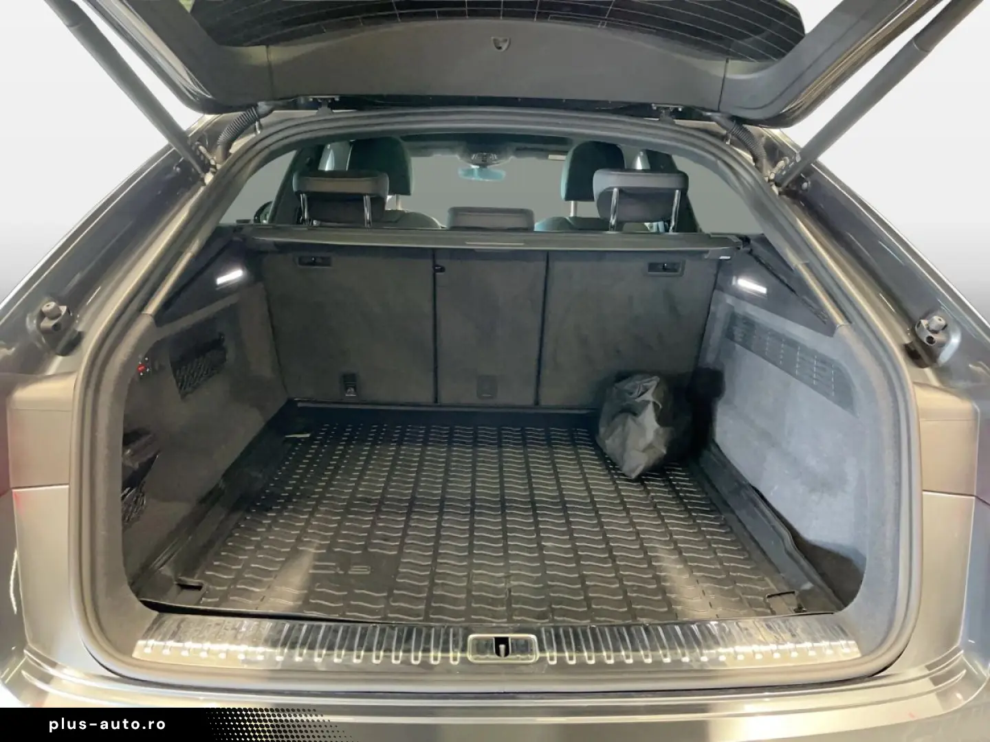 AUDI Q8 50 TDI quattro tiptronic S Line MTRX ACC HUD