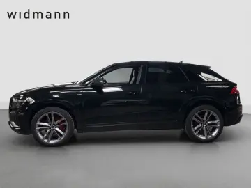 AUDI Q8 50 TDI quattro competition   S-Line AHK Pano