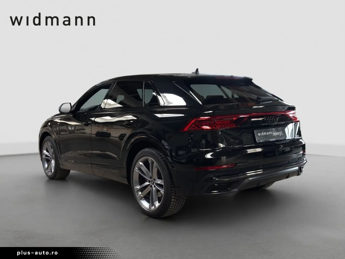 AUDI Q8 50 TDI quattro competition   S-Line AHK Pano