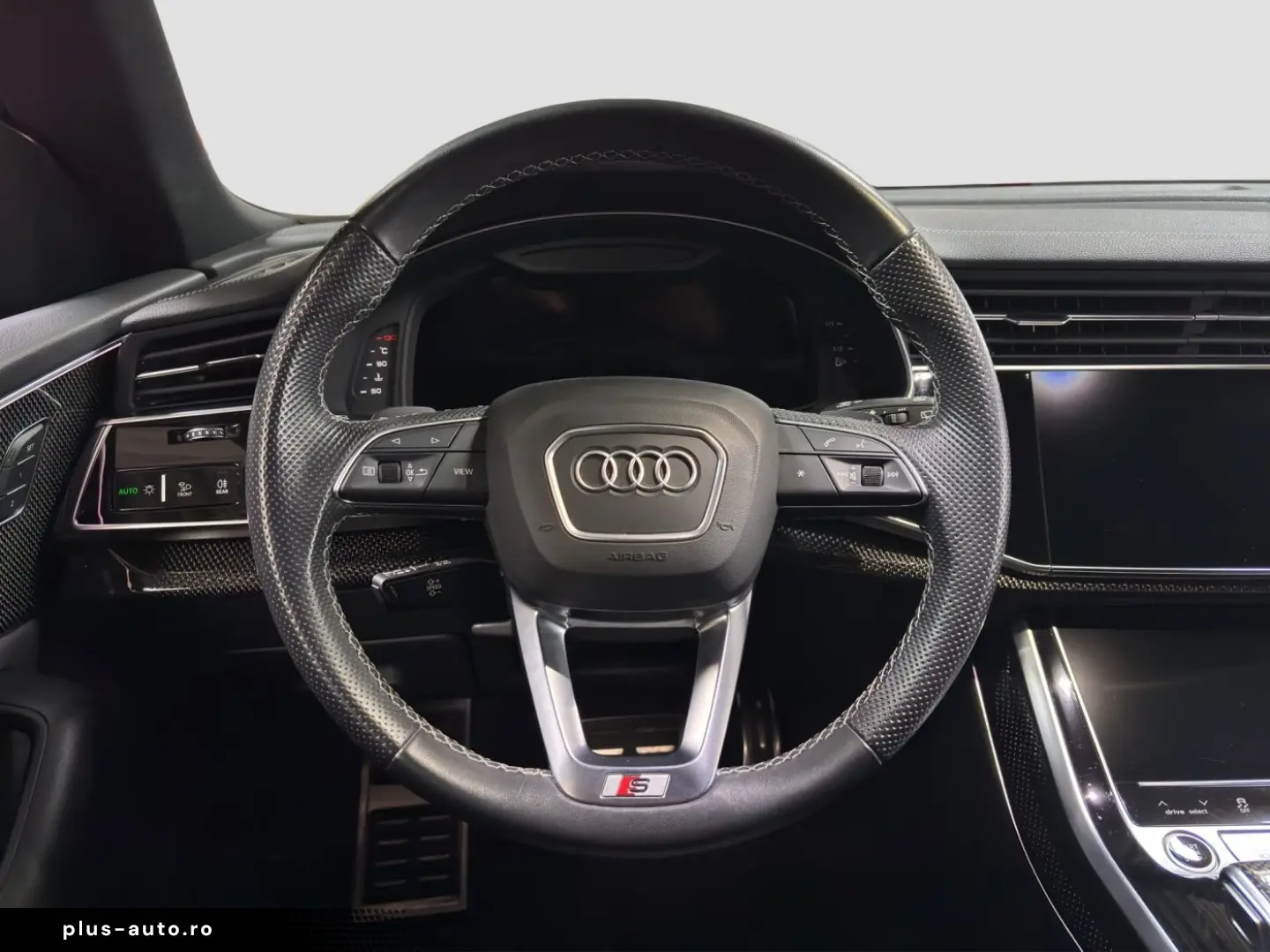 AUDI Q8 50 TDI quattro competition   S-Line AHK Pano