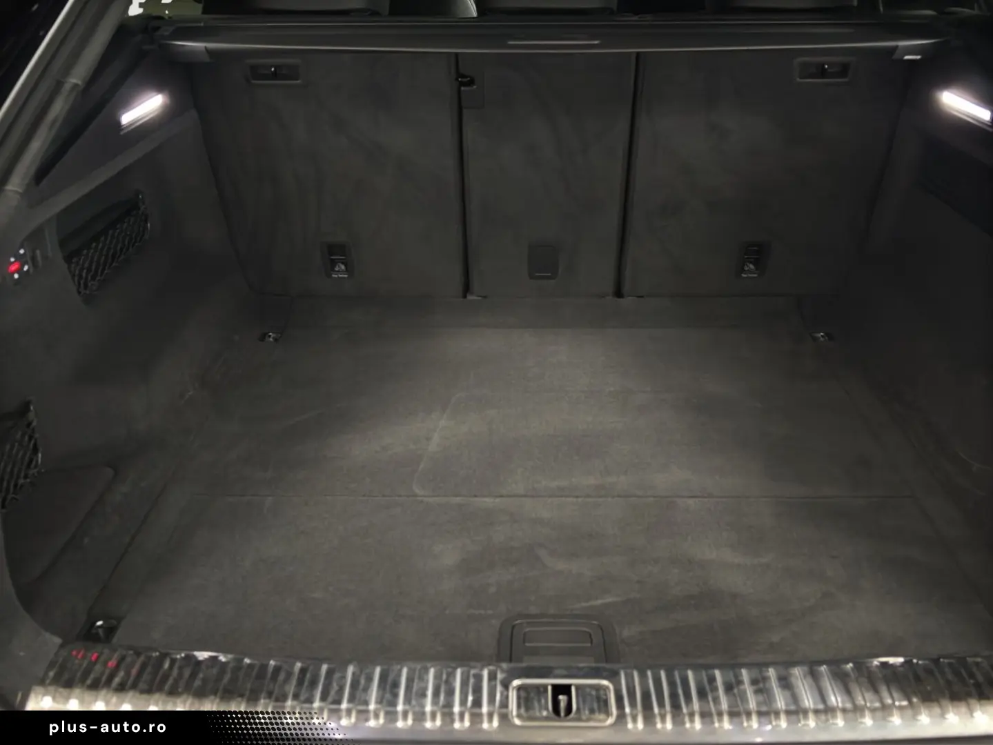 AUDI Q8 50 TDI quattro competition   S-Line AHK Pano