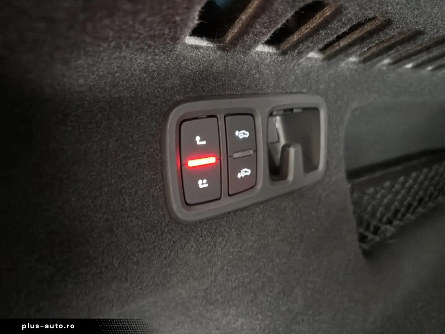 AUDI Q8 50 TDI quattro competition   S-Line AHK Pano