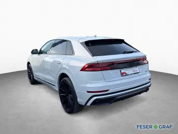 AUDI Q8 50 TDI qu S line competition plus Pano-HuD Na