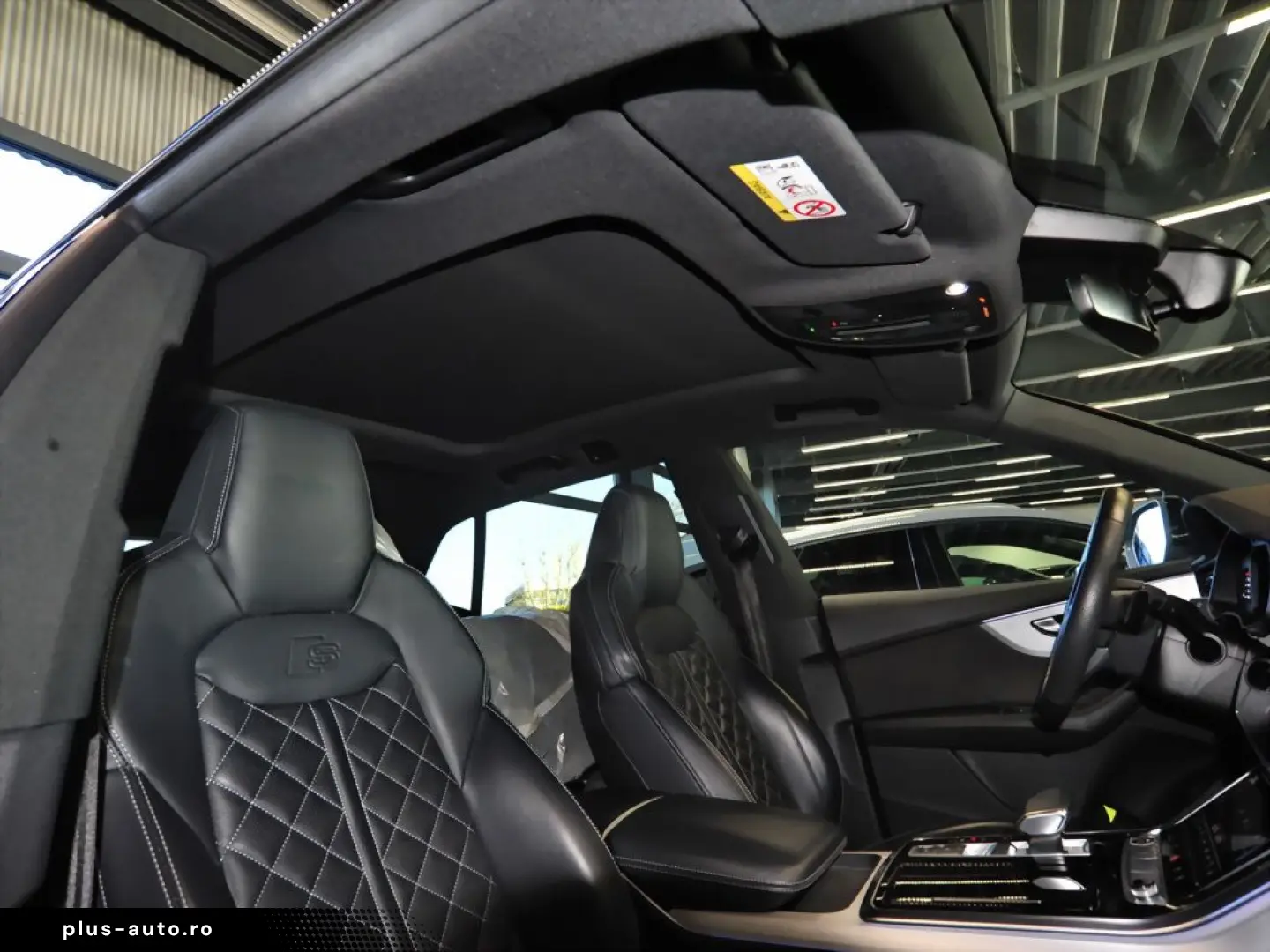 AUDI Q8 50 TDI quattro S line Pano HD-Matrix AHK