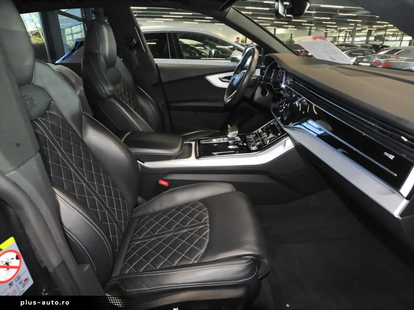 AUDI Q8 50 TDI quattro S line Pano HD-Matrix AHK