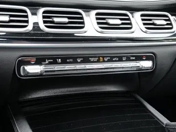 Mercedes-Benz GLS 450