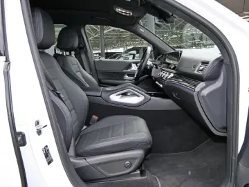 Mercedes-Benz GLS 450