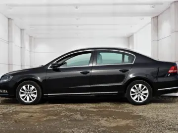 VW PASSAT B7   An 2011   Motor 2 0