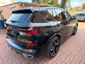 BMW X5 40 d xDrive M Sport LCi PANO H&K 22 ALU