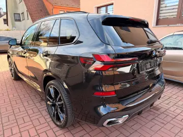 BMW X5 40 d xDrive M Sport LCi PANO H&K 22 ALU