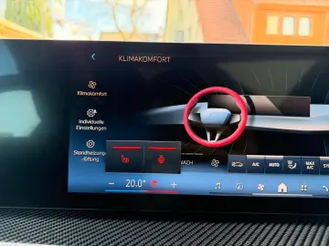 BMW X5 40 d xDrive M Sport LCi PANO H&K 22 ALU