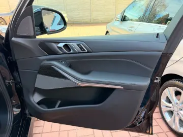 BMW X5 40 d xDrive M Sport LCi PANO H&K 22 ALU