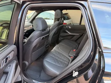 BMW X5 40 d xDrive M Sport LCi PANO H&K 22 ALU