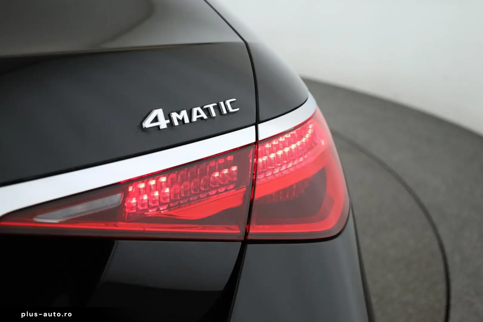 MERCEDES-BENZ S 400 d 4M lang AMG Pano HUD HighEnd 21