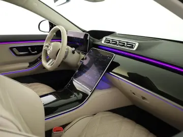 MERCEDES-BENZ S 400 d 4M lang AMG Pano HUD HighEnd 21