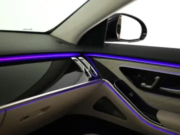 MERCEDES-BENZ S 400 d 4M lang AMG Pano HUD HighEnd 21