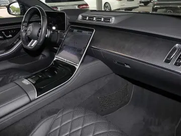 MERCEDES-BENZ S 400 d 4M AMG PANORAMA DISTRONIC MEMORY 360