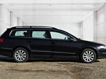 VW PASSAT   An 2006   Motor 2 0 DIESEL