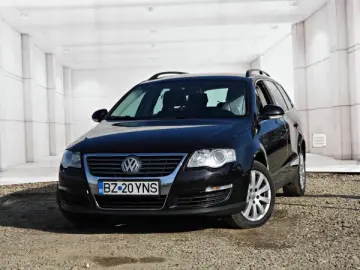 VW PASSAT   An 2006   Motor 2 0 DIESEL