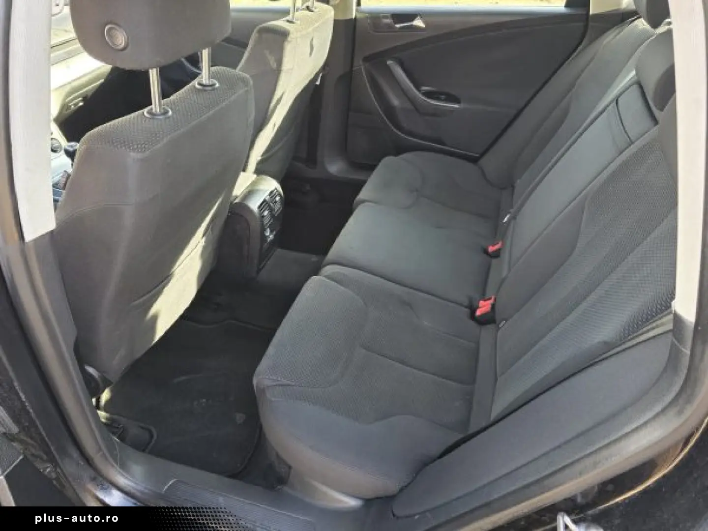 VW PASSAT   An 2006   Motor 2 0 DIESEL