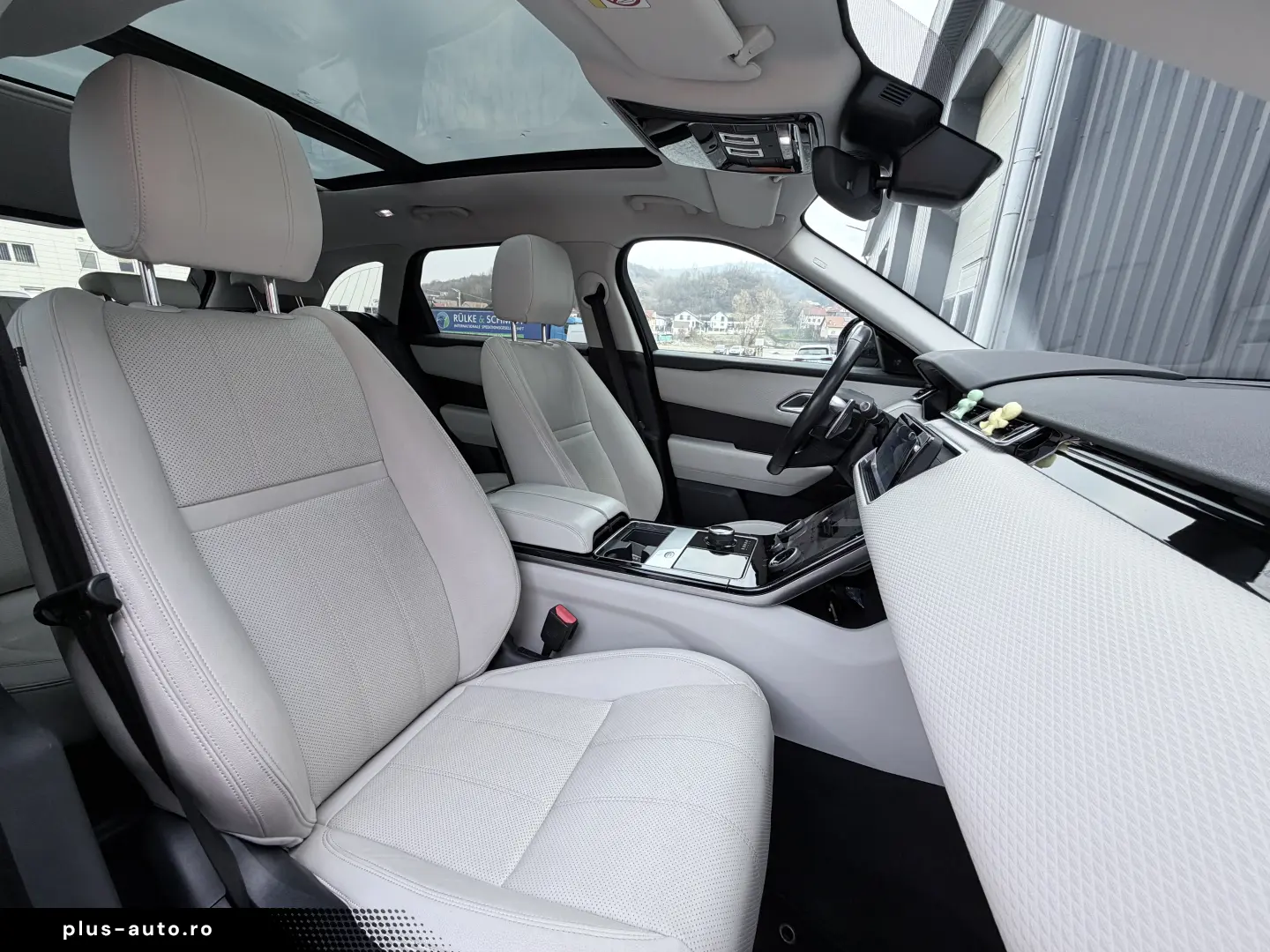 Range Rover Velar R-Dinamic 240 S