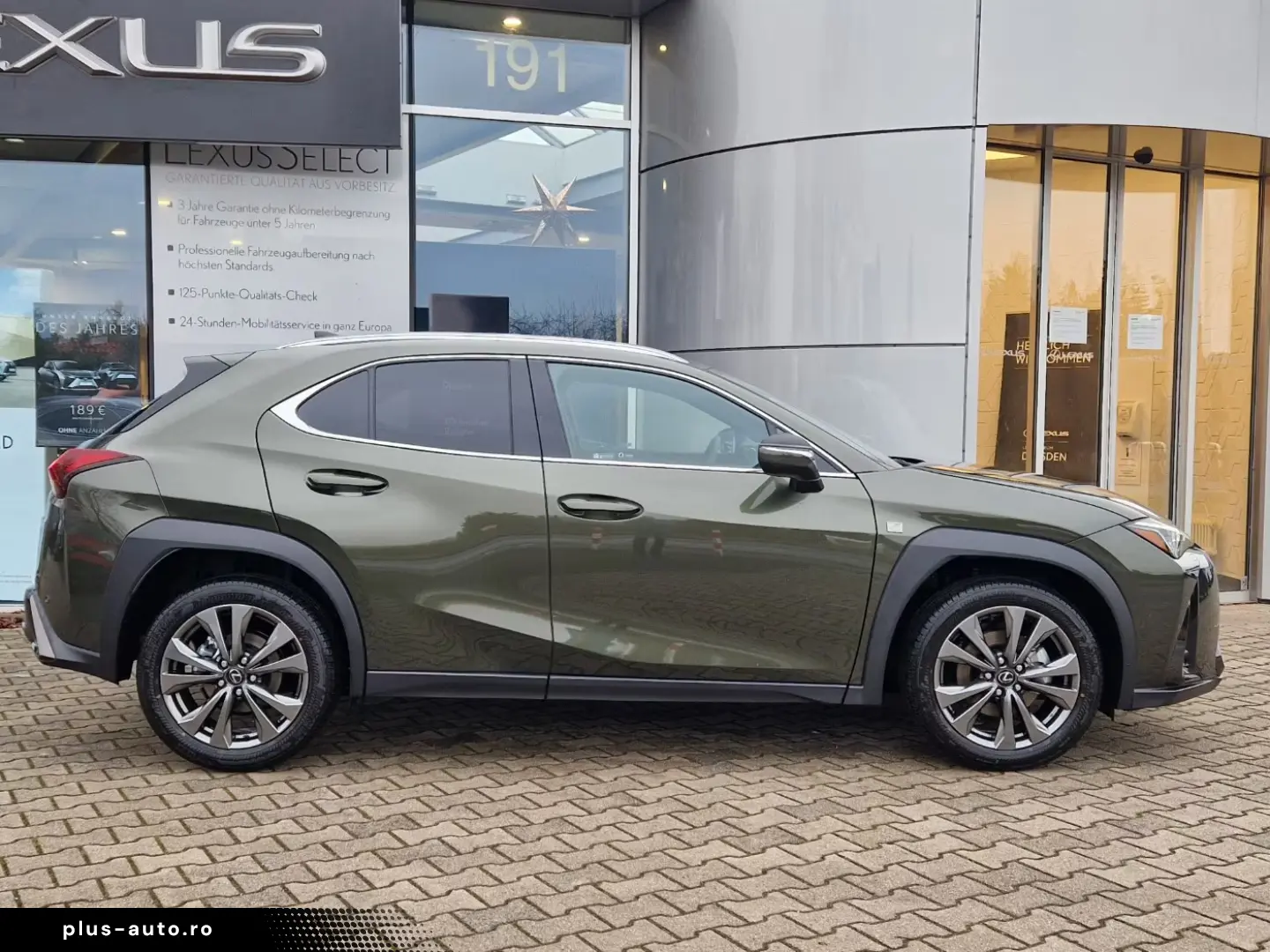 Lexus UX 300h F Sport Design ACC FLA SpurH LM