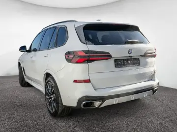 BMW X5 xDrive 30d M-Sport AHK NAVI H K LED KEYLESS H