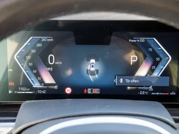 BMW X5 xDrive 30d M-Sport AHK NAVI H K LED KEYLESS H