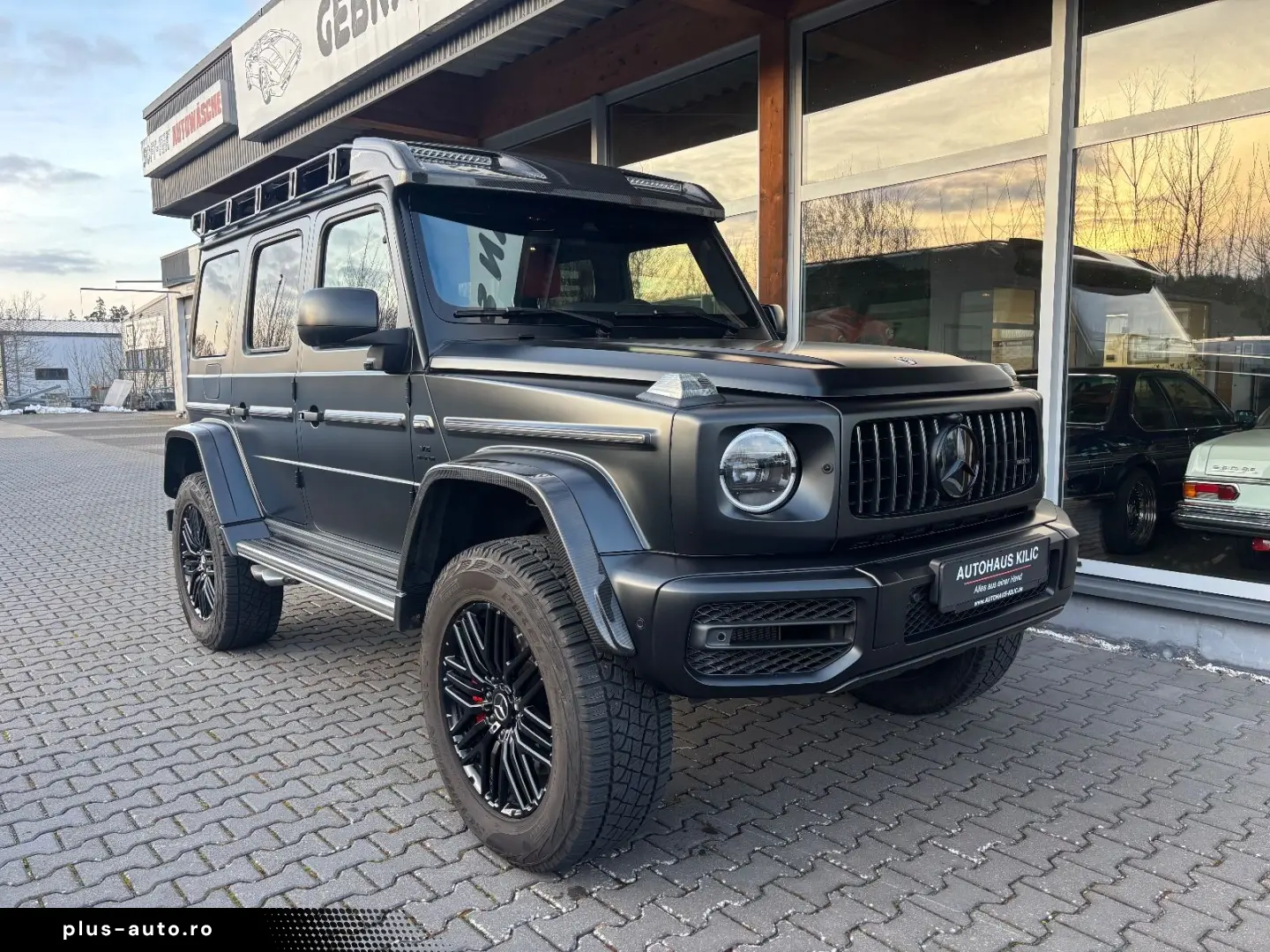 MERCEDES-BENZ G 63 AMG 4x4² Magno Burmester