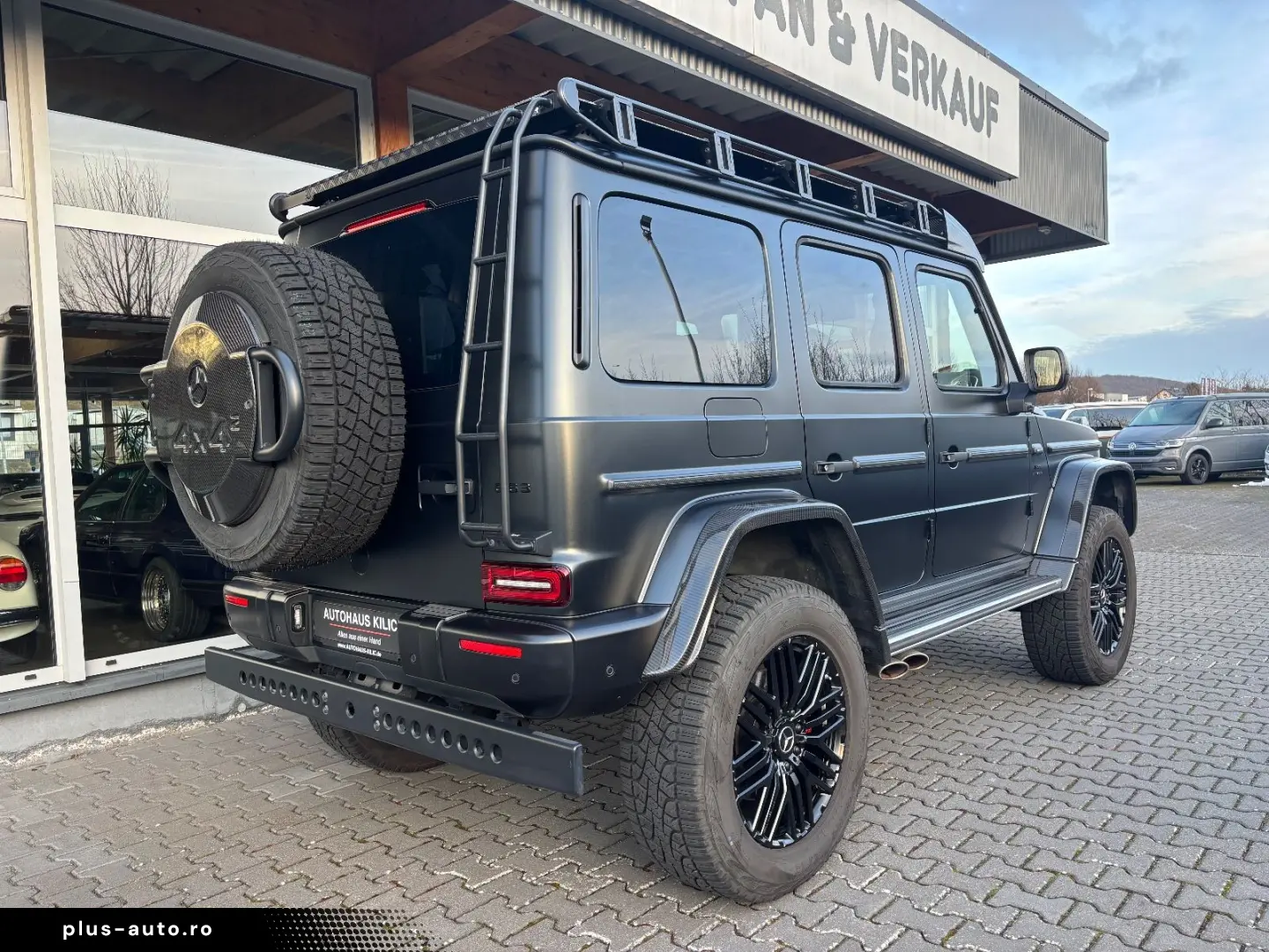 MERCEDES-BENZ G 63 AMG 4x4² Magno Burmester