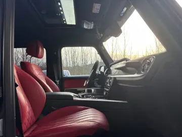 MERCEDES-BENZ G 63 AMG 4x4² Magno Burmester