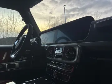 MERCEDES-BENZ G 63 AMG 4x4² Magno Burmester