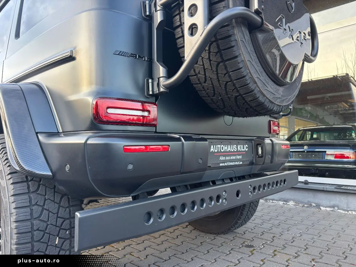 MERCEDES-BENZ G 63 AMG 4x4² Magno Burmester