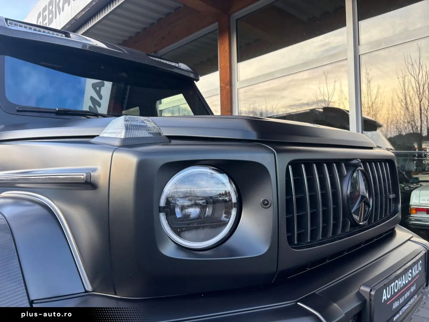 MERCEDES-BENZ G 63 AMG 4x4² Magno Burmester