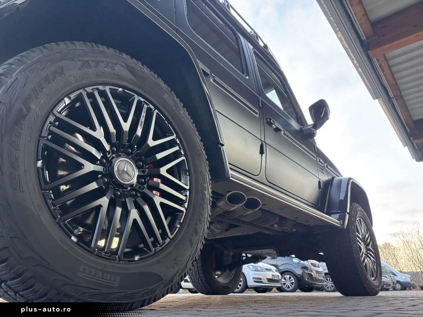 MERCEDES-BENZ G 63 AMG 4x4² Magno Burmester