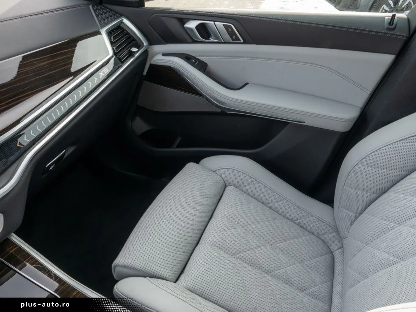 BMW X5 xDrive 30d M SPORT LED AHK HUD NAVI H K MEM K